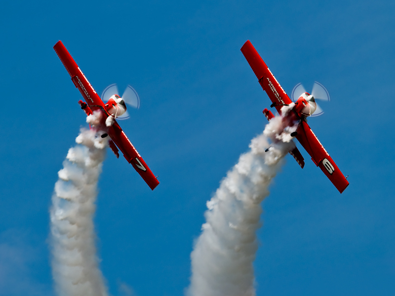 30_MPL_Grupa Zelazny na Zlin Z-50LS.jpg